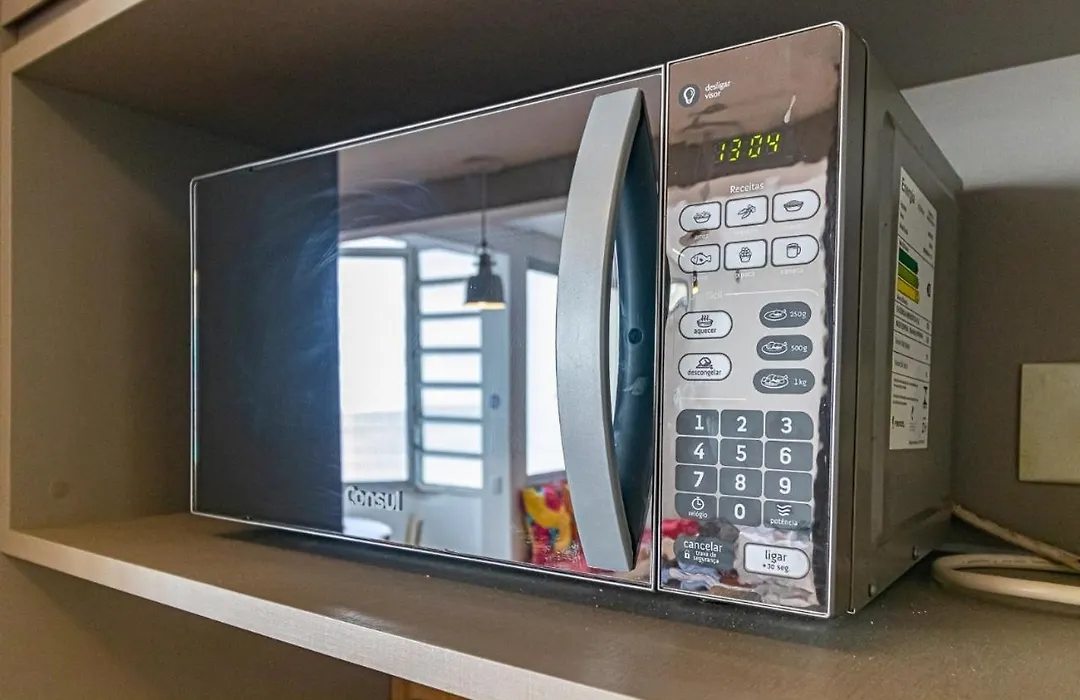 Apartamento no coração de Copacabana - Localização privilegiada - 50 metros da praia-1